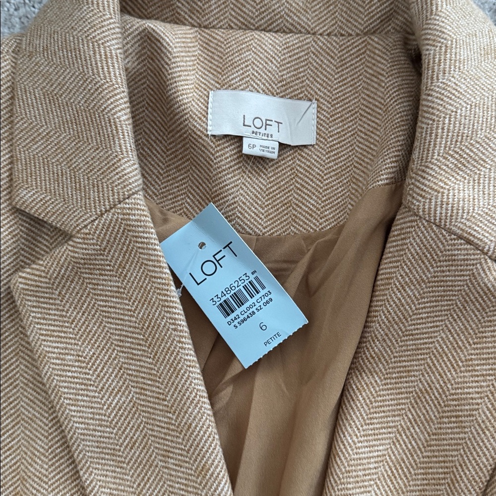 NWT LOFT Classic Beige Herringbone Blazer - Picture 2 of 6